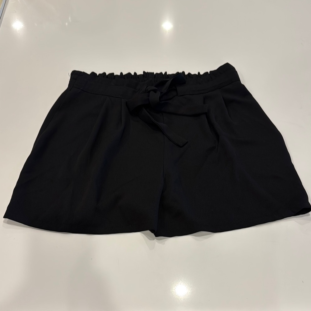 DR2 Black High Waist Shorts Elastic Waistband